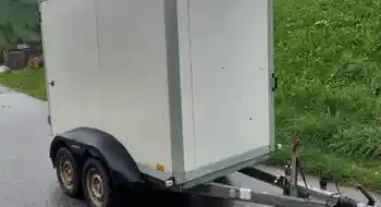 Kofferanhänger Humbaur