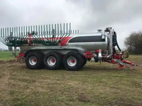 Herculano Güllebehälter CH24000, 3 Achsen