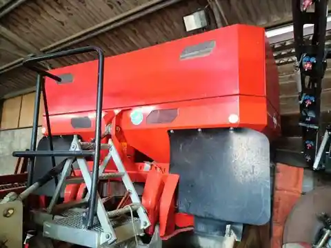 kuhn Axis 30.1