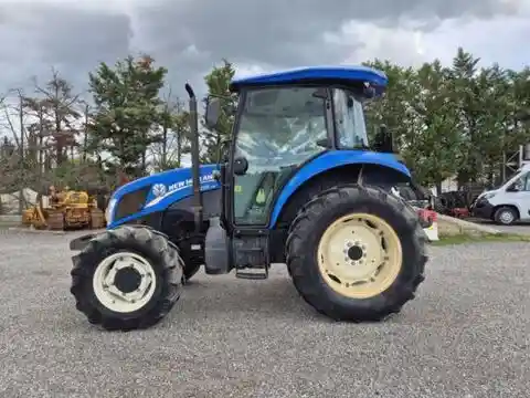 New Holland TD5.75