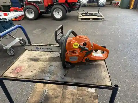 Husqvarna 130 mit 35cm Schwertlänge