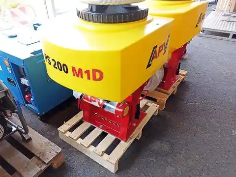 APV PS 200 M1 D pneum. Sägerät Dünger Edition