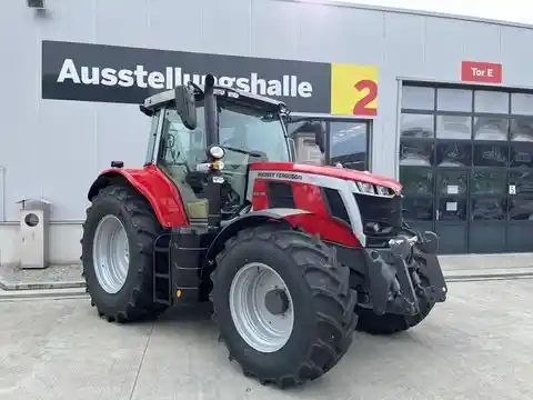 Massey Ferguson MF 6S.135 Dyna-6 Efficient 