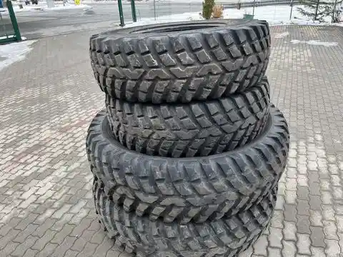NOKIAN TRI2 540/80R38 u. 440/80R28