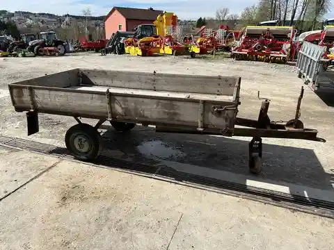 Sonstige Anhänger für Traktor