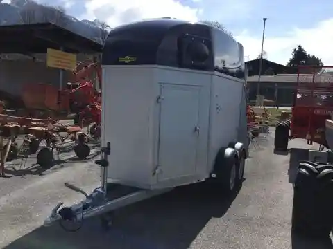Humbaur Equitos Alu plus 2400