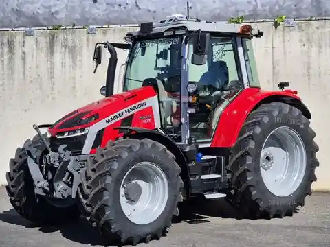 Massey Ferguson MF 5S.145 Dyna-6 Exclusive