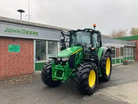 John Deere TRAKTOR 6120M MIT KABINE
