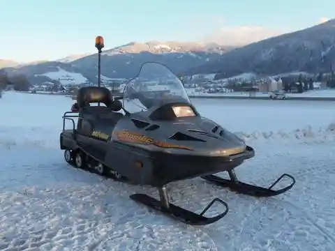 Ski-doo Skandic 500