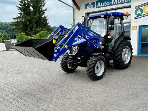 LOVOL M 754 mit Frontlader