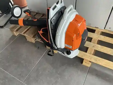 Stihl BR 800 C - E