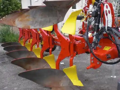 Pöttinger SERVO 4000 PLUS