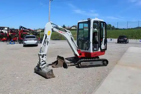 Takeuchi Minibagger TB 216 mit Powertilt
