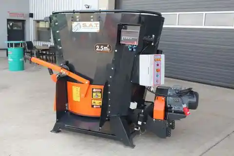 Burkon Futtermischer-2,5m³-Elektromotor+Gelenkwelle