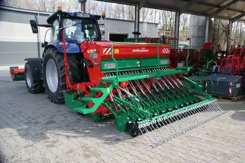 Agro Masz SN 300 + déchaumeur à disques