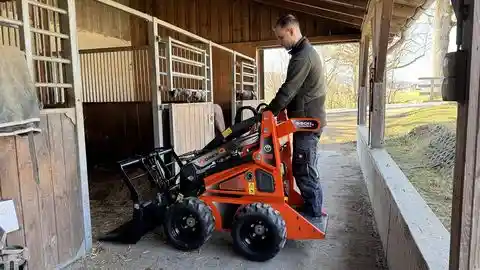 Cast WorkyQuad SSQ 11 Plus Minilader wie Giant