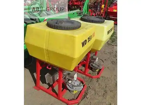 APV Siewnik poplonów 250 l USZKODZONY / DOSTĘPNY OD 
