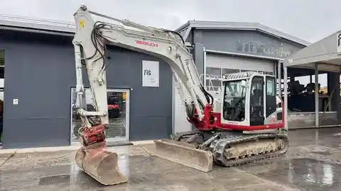 Takeuchi TB2150 – 2017 JAHR – 7525 STUNDEN – POWERTILT