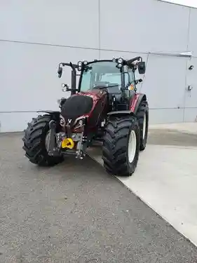 Valtra A 105