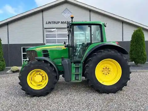 John Deere 6930