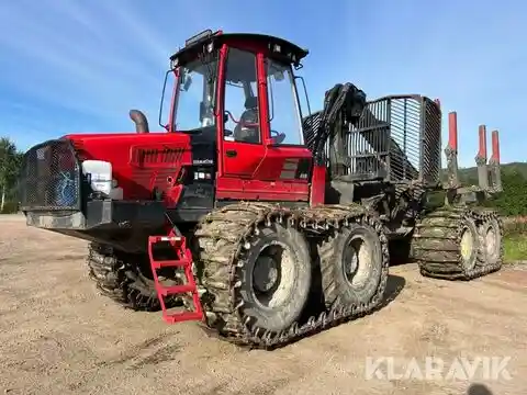 Komatsu 895