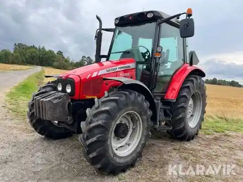 Massey Ferguson 5455 Dyna-4