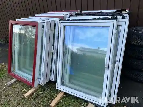 Sonstige Parti med fönster PVC