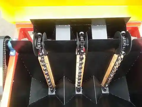 Wolf-Landtechnik GmbH automatische Pflanzmaschine | Knoblauch | Zwiebe