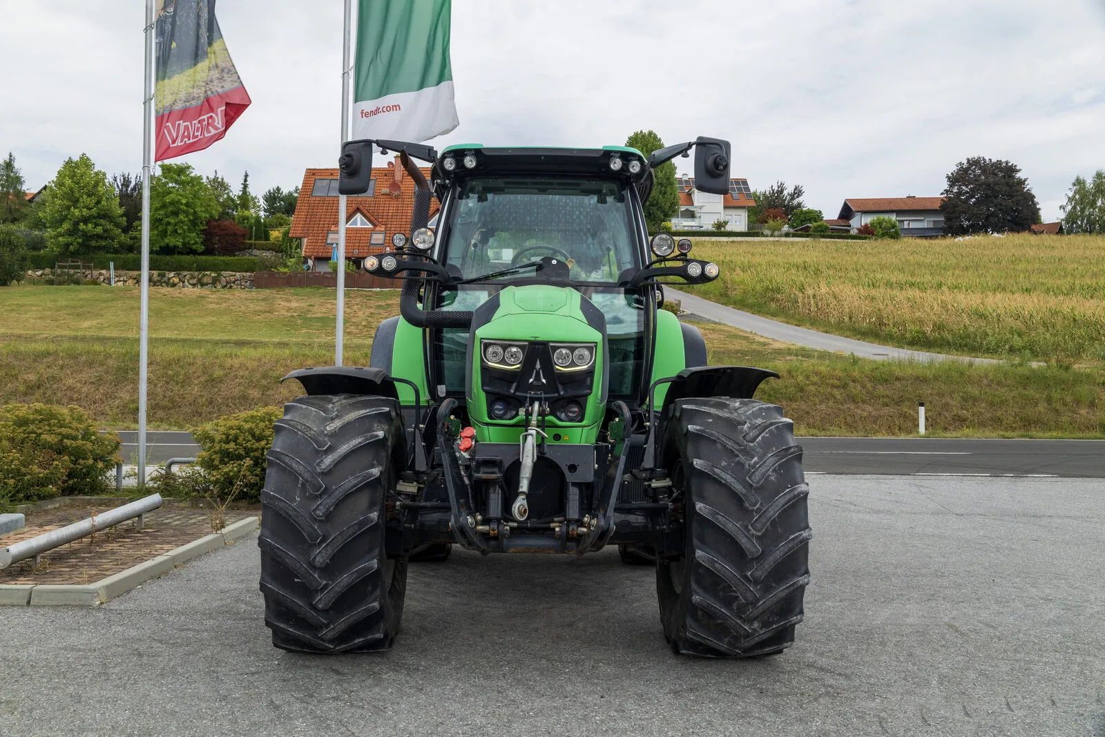 Deutz-Fahr 5120 TTV (2015): 118 PS, stufenlos und 4.370 Stunden – Bild 2