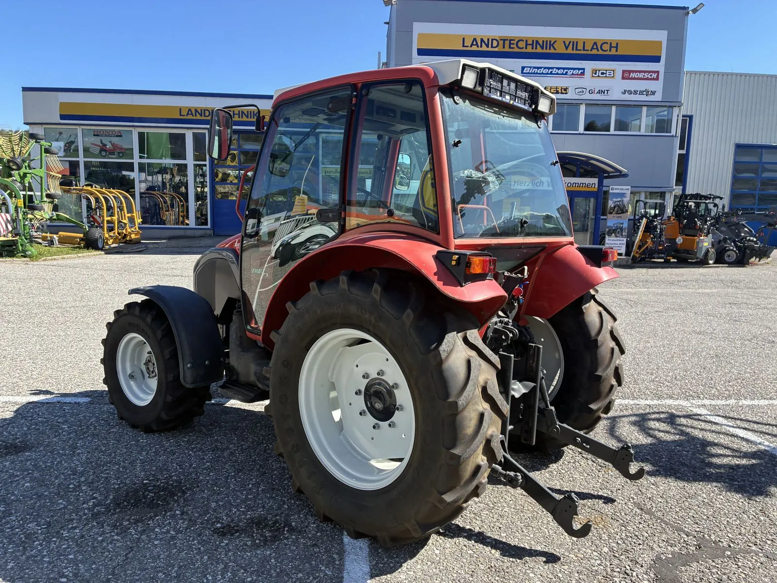 Lindner Geotrac 73 Alpin: 75 PS und Fronthydraulik – Bild 2