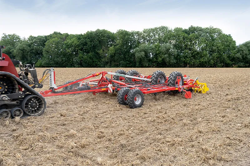 TERRIA der neue gezogene Grubber von Pöttinger – Bild 1