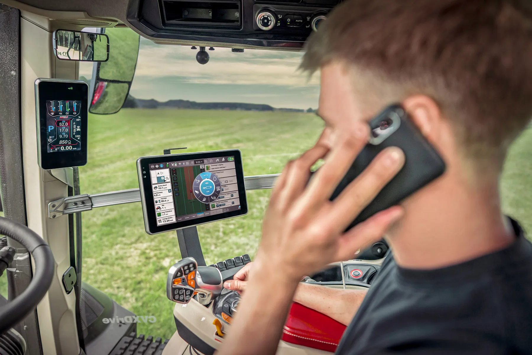 CASE IH ERWEITERT OPTUM-BAUREIHE UM NEUES 340-PS-FLAGGSCHIFF – Bild 3