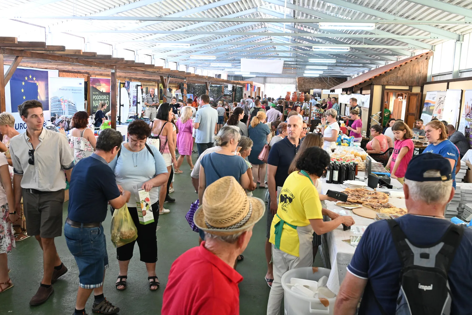 DIE MESSE AGRA,  ZUM 62sten MAL TRADITIONELL FRISCH! – Bild 6