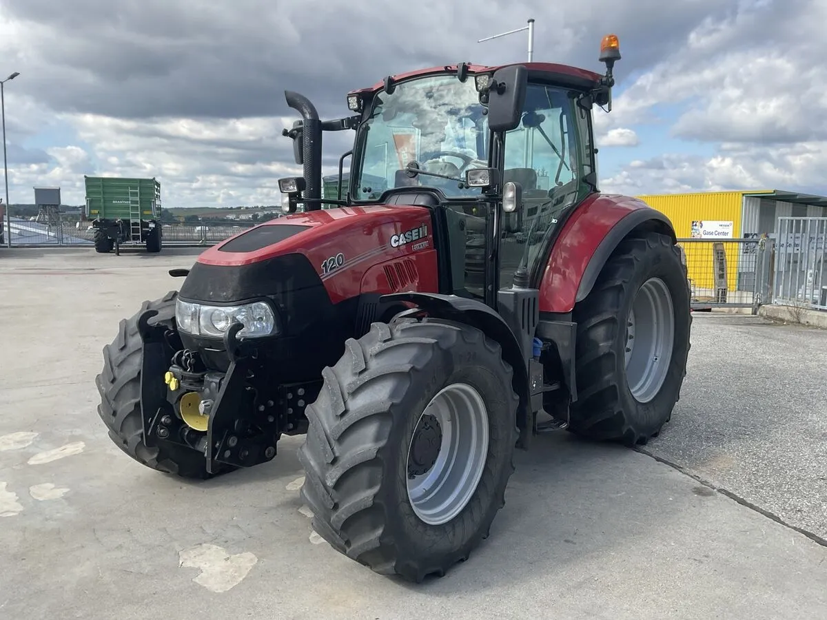 Case IH Luxxum mit 16/16 -Lastschaltung für 77.850 € – Bild 1