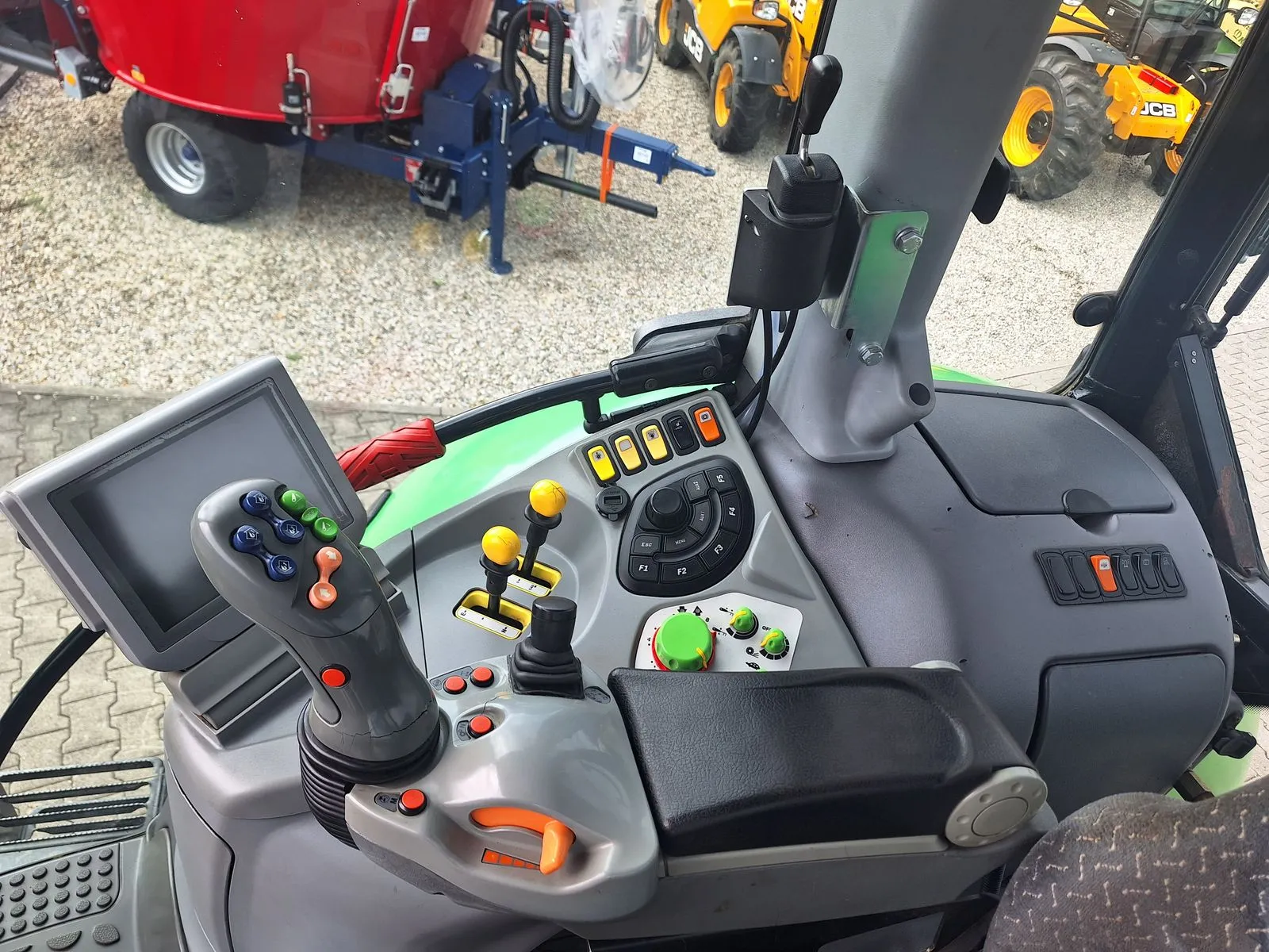 Deutz-Fahr Agrotron 630 TTV mit 222PS – Bild 2