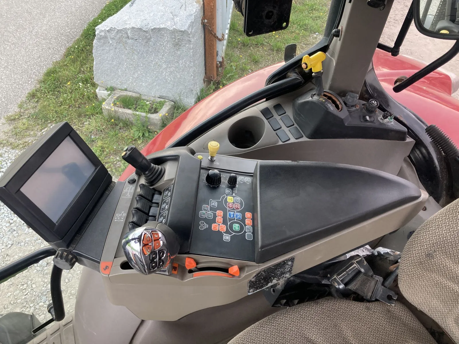 Case IH Maxxum CVX 130 Profi mit stufenlosem CVX-Getriebe – Bild 2