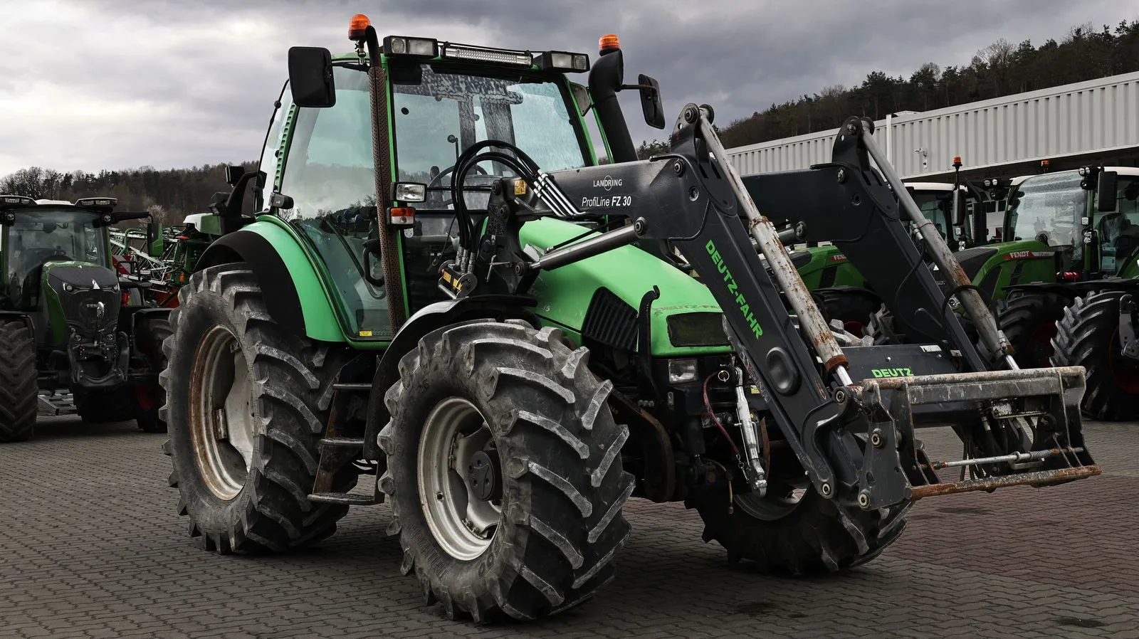 Deutz-Fahr Agrotron 6.15 Classic – Bild 1
