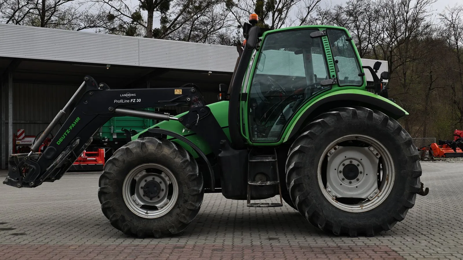 Deutz-Fahr Agrotron 6.15 Classic – Bild 2