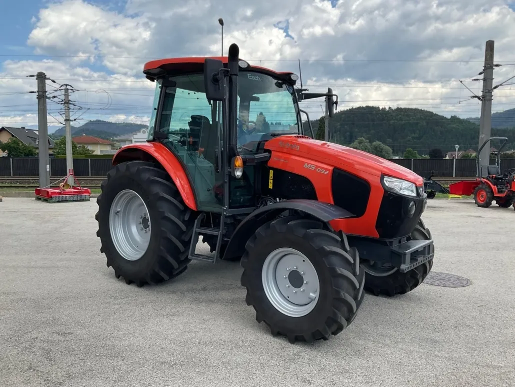 Kubota M5-092: Ausstellungsmaschine – Bild 2