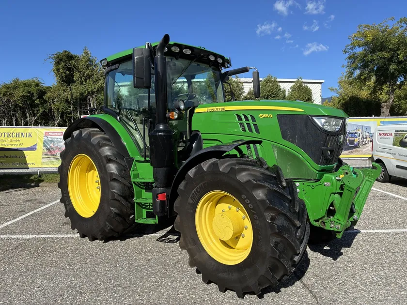 John Deere 6155R (2018): AutoPowr, Frontzapfwelle und 2.555 Stunden
