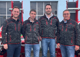 Titelbild: Neue Geschäftsführung bei AMR: Felix Unterreiner, Maxime Vervaux, Ludovic Fava, Gert Unterreiner