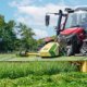 Titelbild: Frontmähwerk von Krone im Einsatz