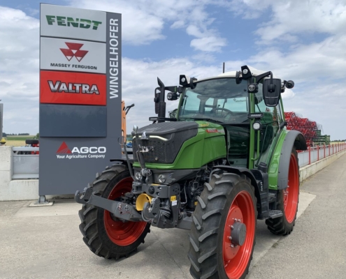 Frontansicht Fendt 211 Vario Gen3