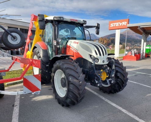 Frontansicht Steyr 4130 Expert CVT