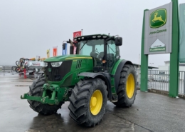 Seitenansicht - John Deere 6210R