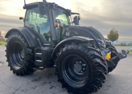 Seitenansicht - Valtra N155 Direct