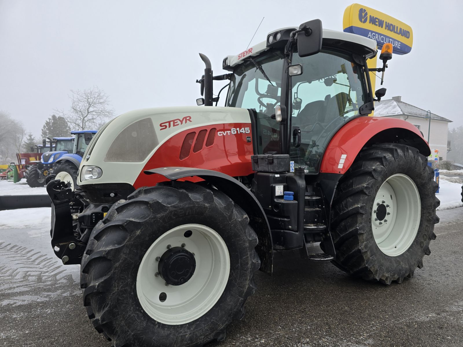 Seitenansicht - Steyr 6145 CVT Komfort