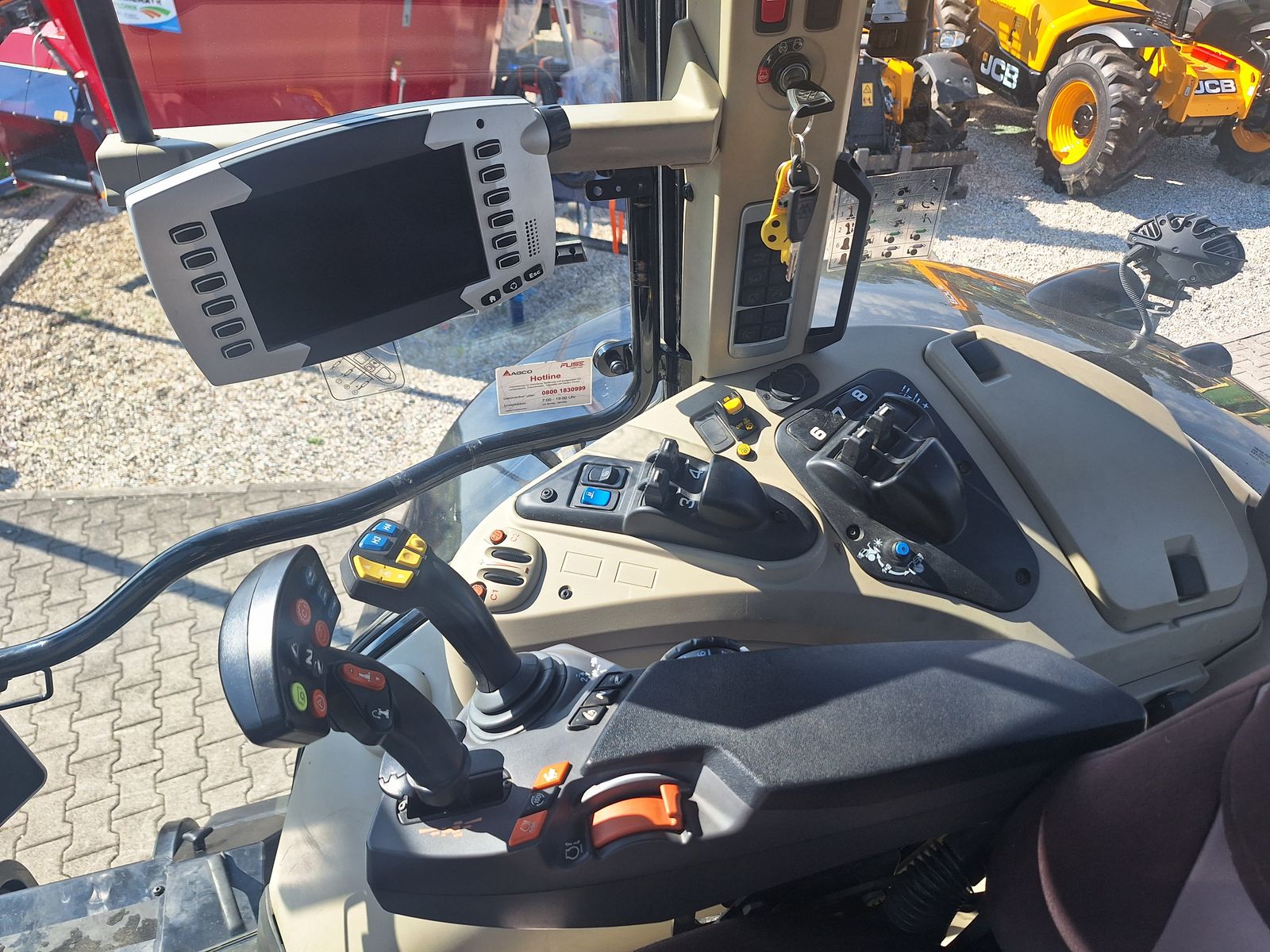 Innenansicht - Massey Ferguson MF 7726 S Exclusive
