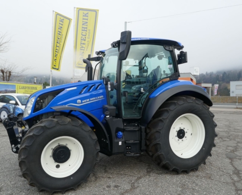 Seitenansicht - New Holland T5.110 Dynamic Command