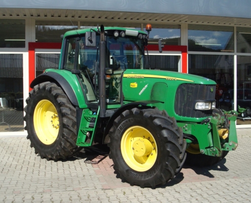 Frontansicht von John Deere 6920 S Premium